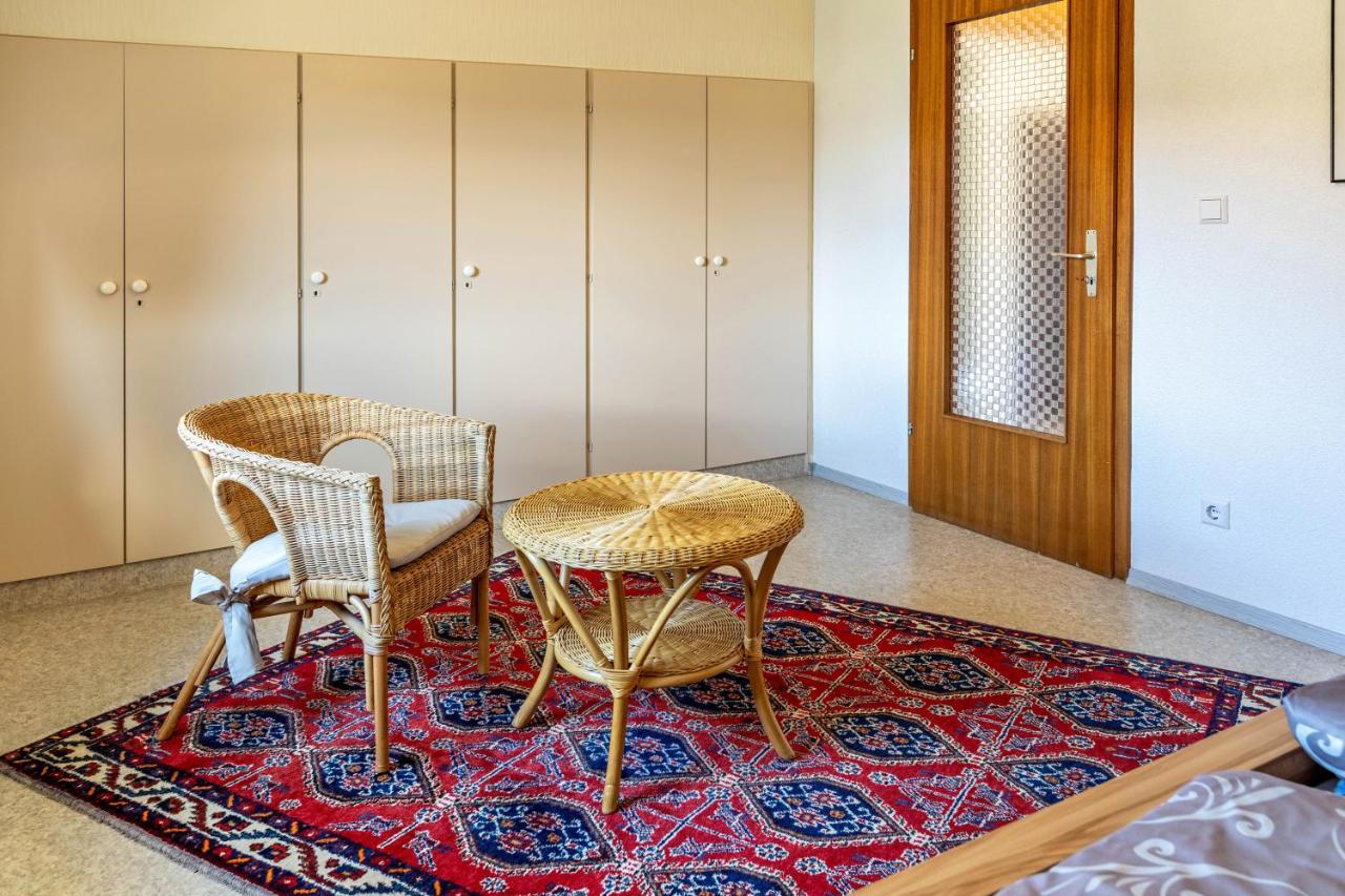 Haus Elfi Apartment Hausen am Tann Екстериор снимка