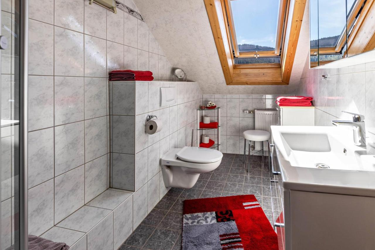 Haus Elfi Apartment Hausen am Tann Екстериор снимка